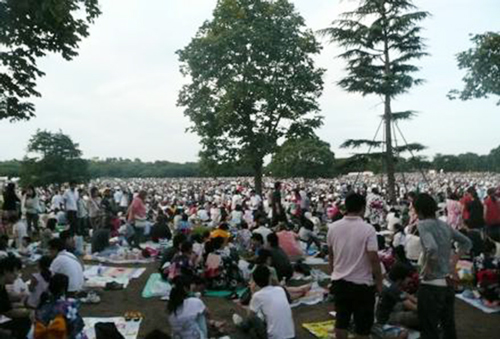 立川まつり国営昭和記念公園花火大会の例年の混雑状況は？